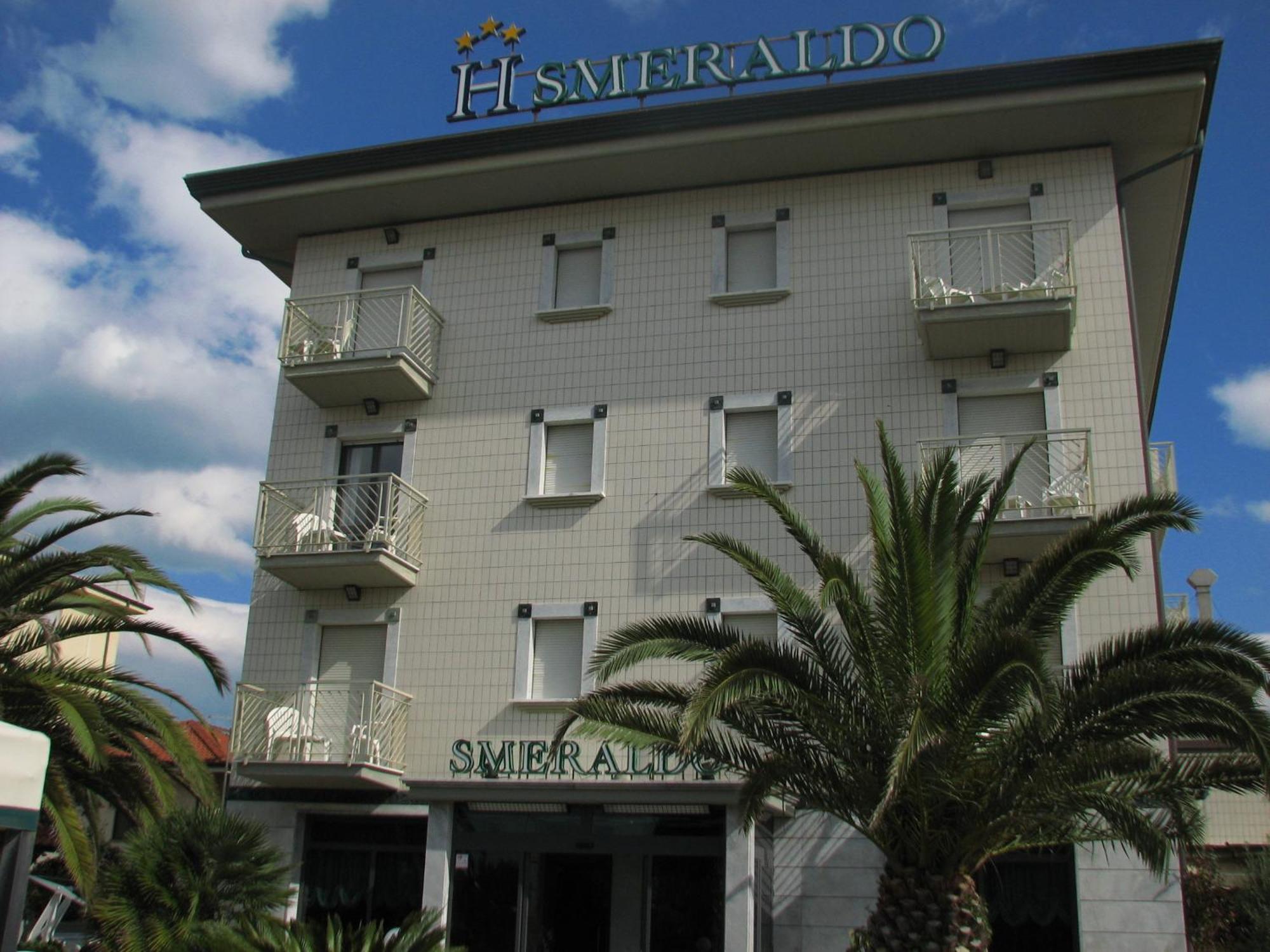 Hotel Smeraldo Лидо-ди-Камайоре Экстерьер фото